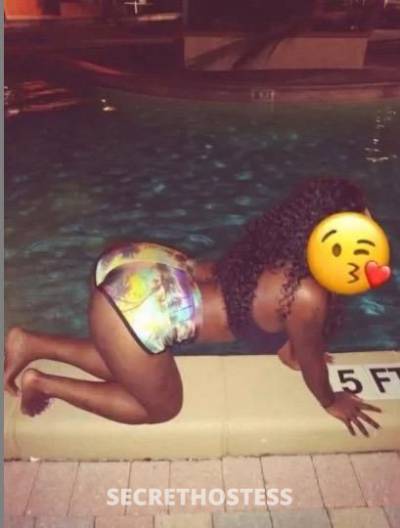 21 year old Escort in West Palm Beach FL ???? cum have fun
