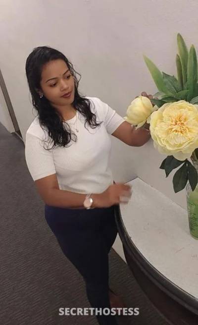 tamil girl available age 26 in Singapore North-East Region