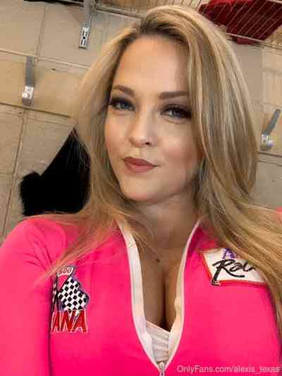 31 year old Escort in Adelaide Add me on telegram: @Kimmie567, snapchat: Kimmie789