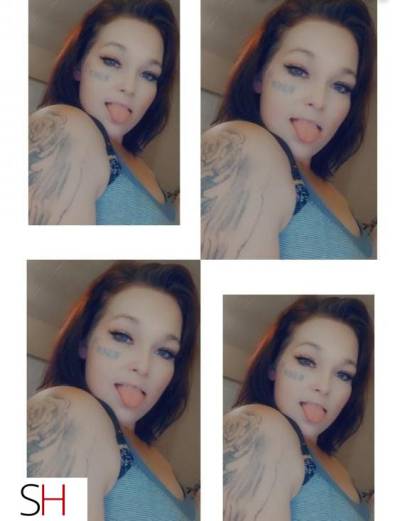 25 year old Asian Escort in Winnipeg Only available for BBBJ OR COVERED BJ