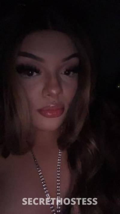 20 year old Escort in Salt Lake City UT Available now!!? car date