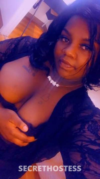 Juicy 21Yrs Old Escort Milwaukee WI Image - 7