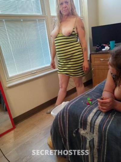 Tripled/mistressamberandsnow 34Yrs Old Escort Rochester NY Image - 2