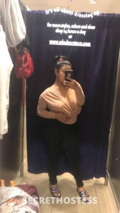 22 year old Mexican Escort in Louisville KY la mexicana