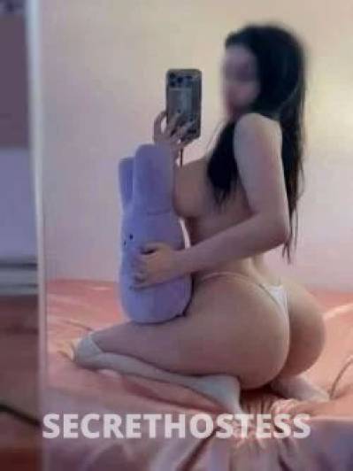 25 year old Escort in Melbourne Puff Party 2 Girls Natura Sex Anal Pretty Busty Hot 2