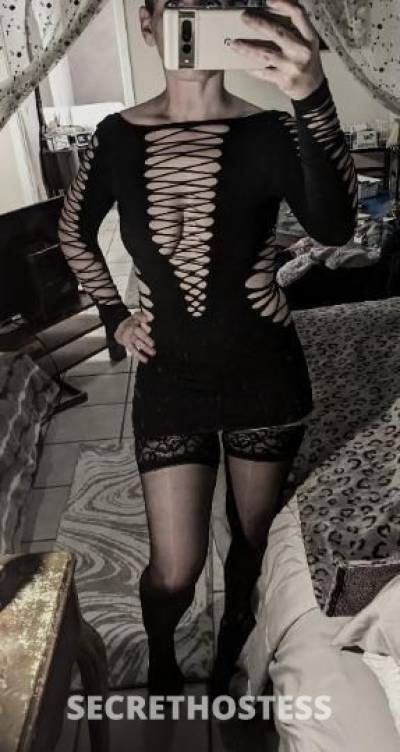 BettyBombshell 44Yrs Old Escort Calgary Image - 0