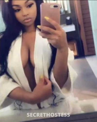 24 year old American Escort in Sacramento CA Exotic petite hottie seeking a companion