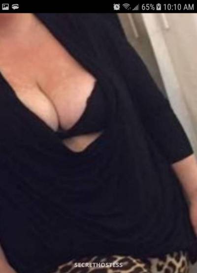 45 Year Old Asian Escort Montreal - Image 6