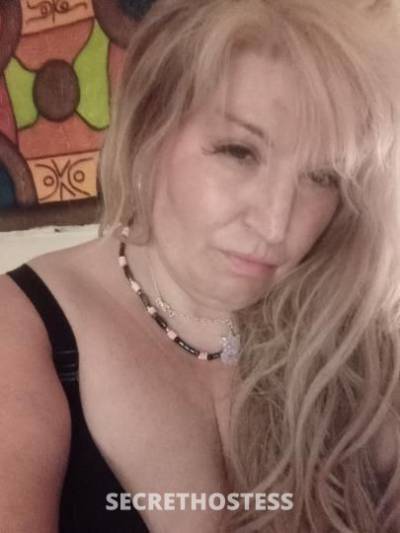 44 Year Old Escort Edmonton Blonde Hazel eyes - Image 5