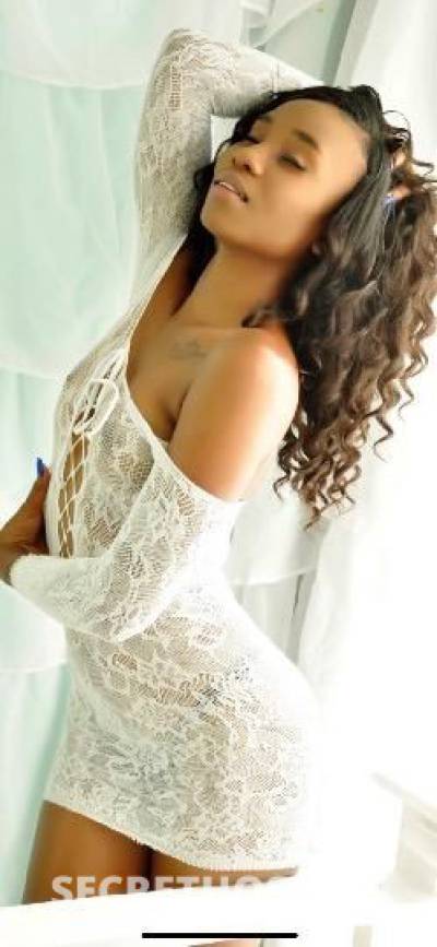 Synn 22Yrs Old Escort Lancaster CA Image - 1