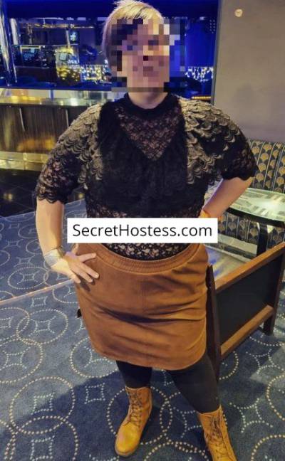 31 Year Old Caucasian Escort Helsinki Brown Hair Hazel eyes - Image 3