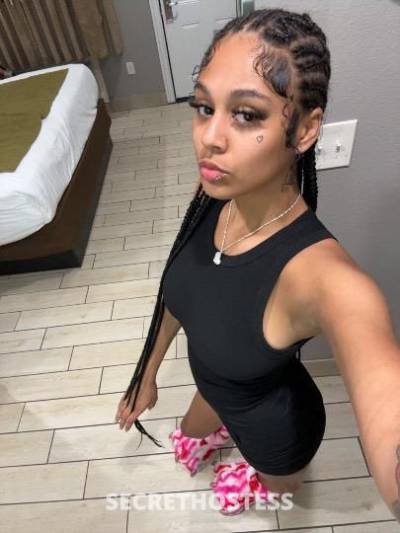 Henny 20Yrs Old Escort Dallas TX Image - 3