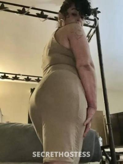 31 year old Escort in Louisville KY Looking Like A Saturday Night Snack