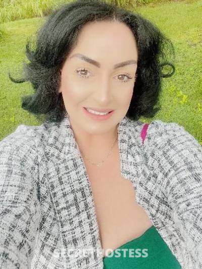 28 year old Escort in Treasure Coast FL High class date!!! Outcall only