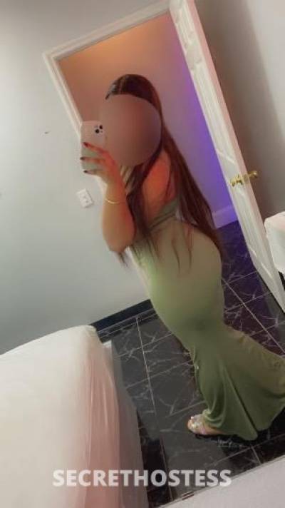 21 year old Escort in Tampa FL Leah