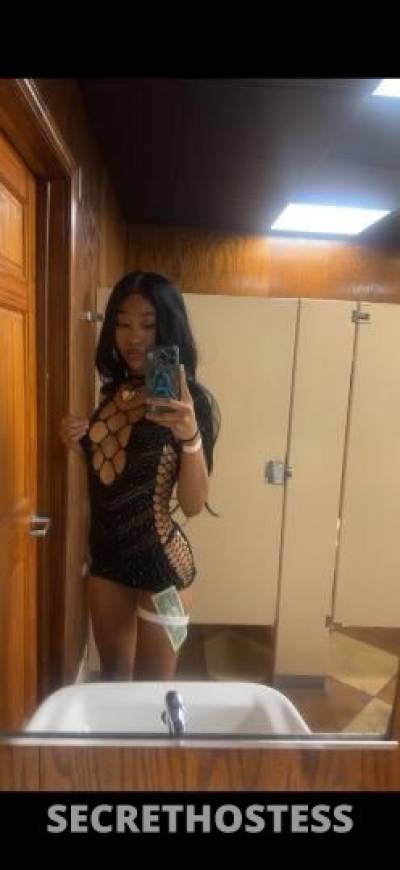 18Yrs Old Escort Seattle WA Image - 3