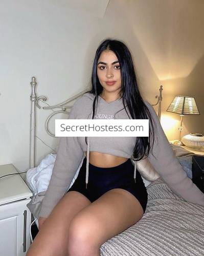 Canberra 🥰 Indian college girl available in Canberra