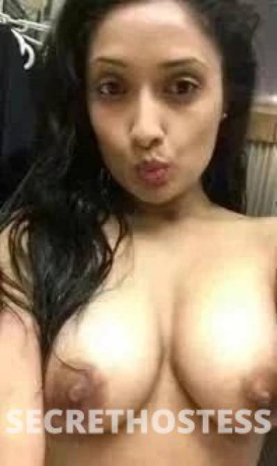 Indian housewife I love to take control,cum to me and be  in Perth
