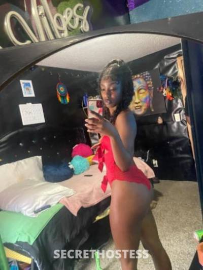 Henny 23Yrs Old Escort Bismarck ND Image - 3