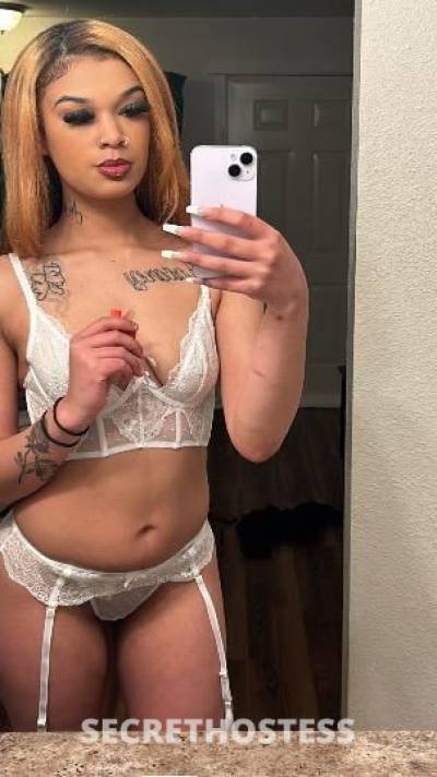 Creamy Peach Upscale Seattle Incall Available in Seattle WA