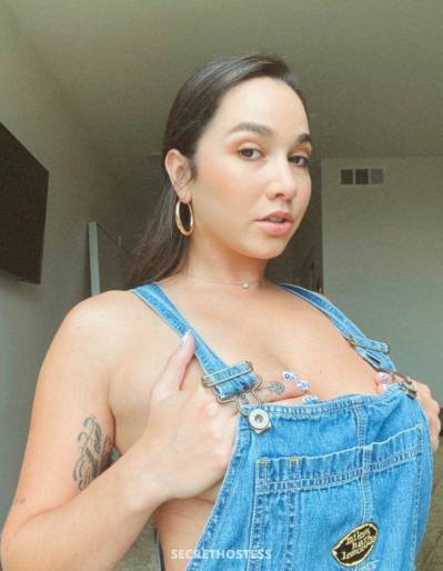 24 year old Asian Escort in Flagstaff / Sedona AZ Milky ? hookups and my nudes