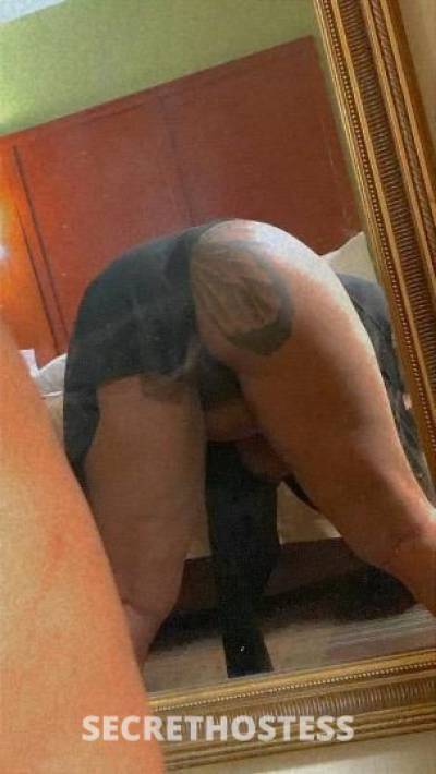 23 year old Escort in Brunswick GA ?? Pretty Thick Ebony ?? Incalls , Outcalls , Multiple Hrs