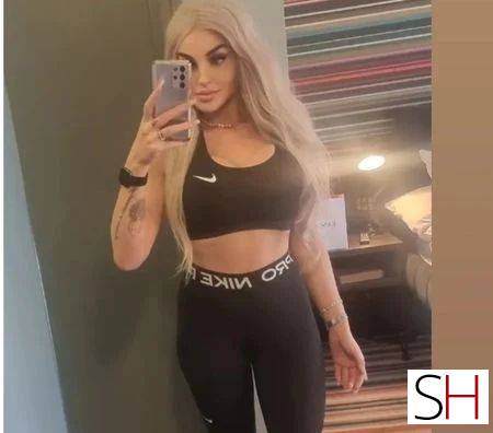 30Yrs Old Escort Size 8 West Midlands Image - 0