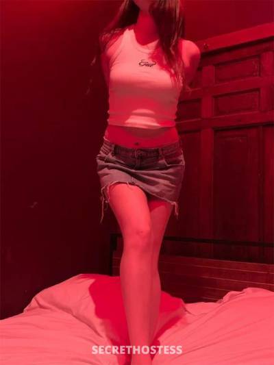 19 year old Escort in Perth Pretty with hot as body available now – 19