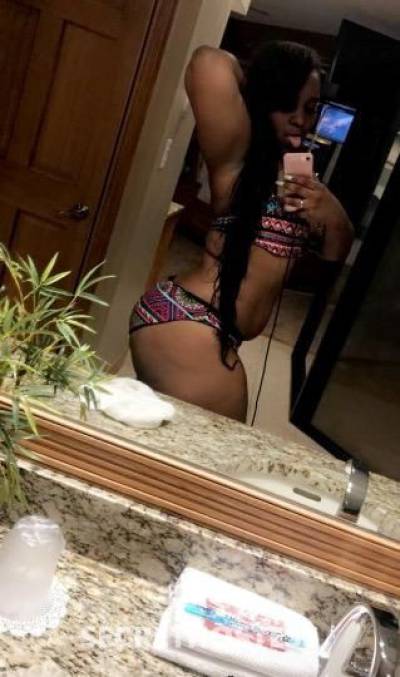 22Yrs Old Escort Milwaukee WI Image - 3