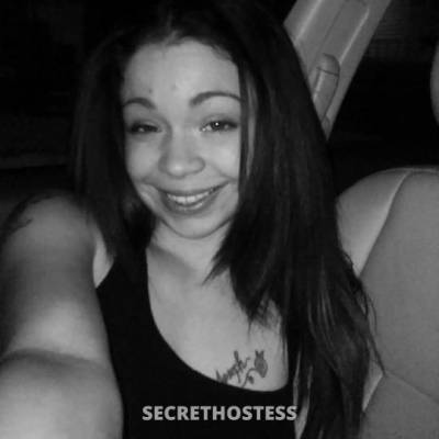 29 year old Italian Escort in Poconos PA Chyna 4'11 green eyes Puerto Rican and Italian