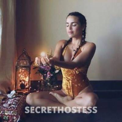 27 year old Escort in Poconos PA Certified heartbreaker WoW real pics !! No deposit required