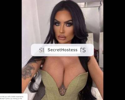 Girlfriend experience with adult film actress vibes, social  in Manchester