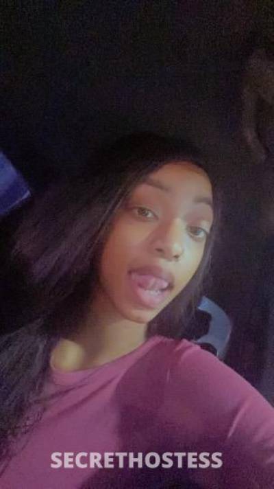 21 year old Escort in Memphis TN ☺?Georgiapeach In Town?☺Cash only