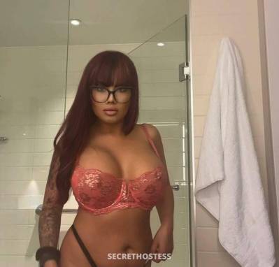 35 Year Old Asian Escort Vancouver - Image 9