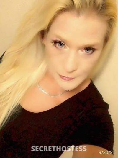 Chevelle 44Yrs Old Escort 162CM Tall Wichita KS Image - 1