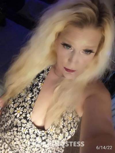Chevelle 44Yrs Old Escort 162CM Tall Wichita KS Image - 6