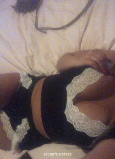 22 Year Old Asian Escort Ft Mcmurray - Image 2