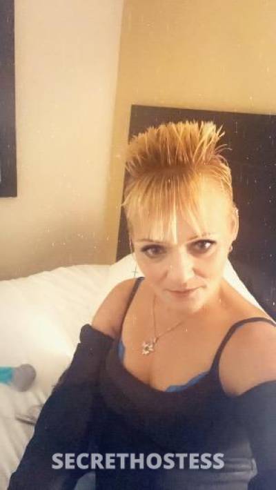 39 year old Escort in Nashville TN Want to have the best time of your life