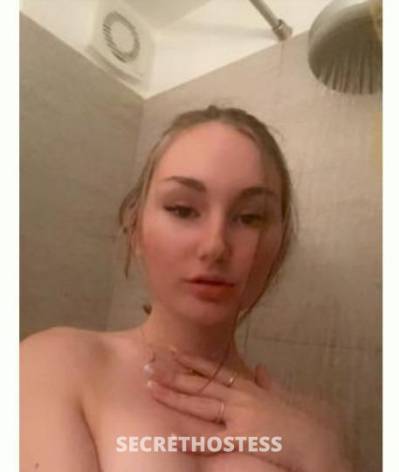28 year old Escort in Reno NV ? Incalls Avαiℓαbℓe ☔Pretty Slim Thick ?????♥︎ C