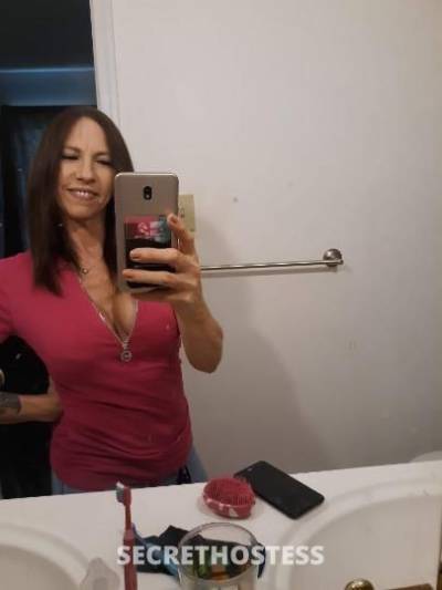 Hailey 46Yrs Old Escort Martinsburg WV Image - 3