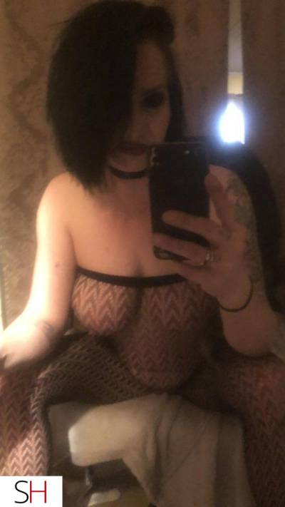 42Yrs Old Escort 162CM Tall Winnipeg Image - 1