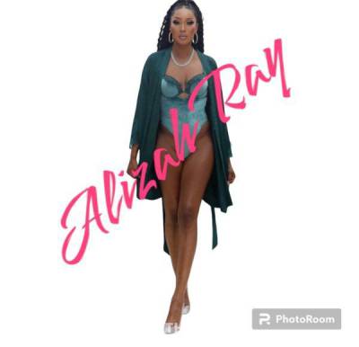 30 year old Caribbean Escort in San Diego CA Sexy upscale Ebony companion available NOW