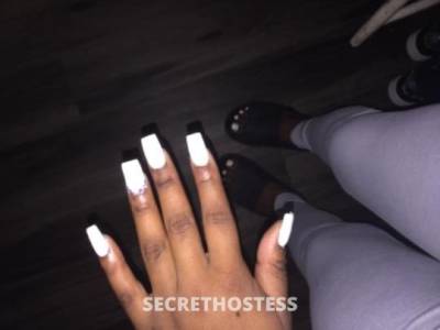 21 year old Escort in Tyler TX Sexy caramel babe
