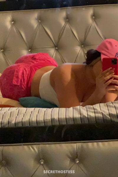 25 year old European Escort in Barrie ?Party Girl Here For All Your Needs