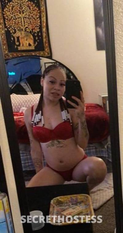 26 year old Latino Escort in Fresno CA sexy latina available now