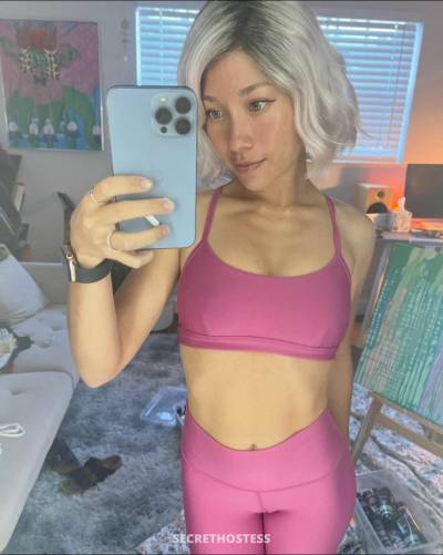 28 year old Asian Escort in Boston MA A snack you would luv❤️?.hit me up for hook ups, 