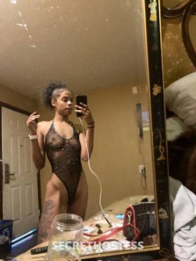 Viv🎄🤶🏽 19Yrs Old Escort Oakland CA Image - 3