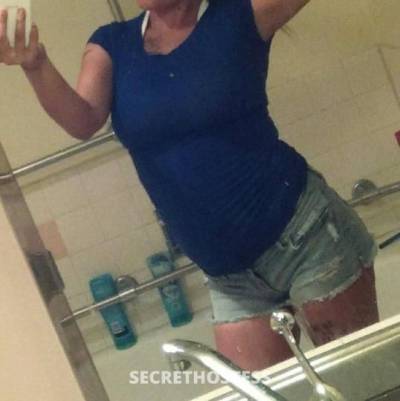30 year old Escort in Toledo OH Selena