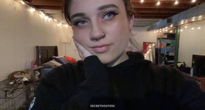 28 year old Escort in Jacksonville FL Discreet escort and mature men only