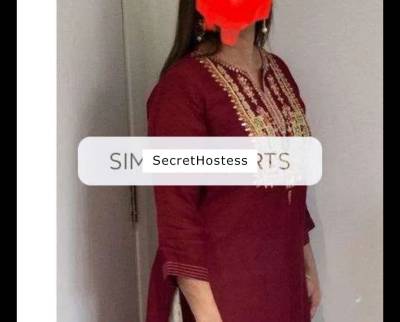 Pooja, an Indian woman, residing in HA8-8AF, is of mature  in North London